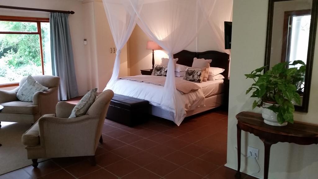 Umlambo River Lodge Kirkwood Kültér fotó